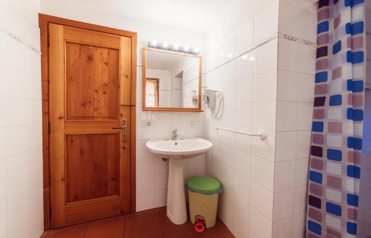Voglia Di Veglia Hotel Varzo Luaran gambar