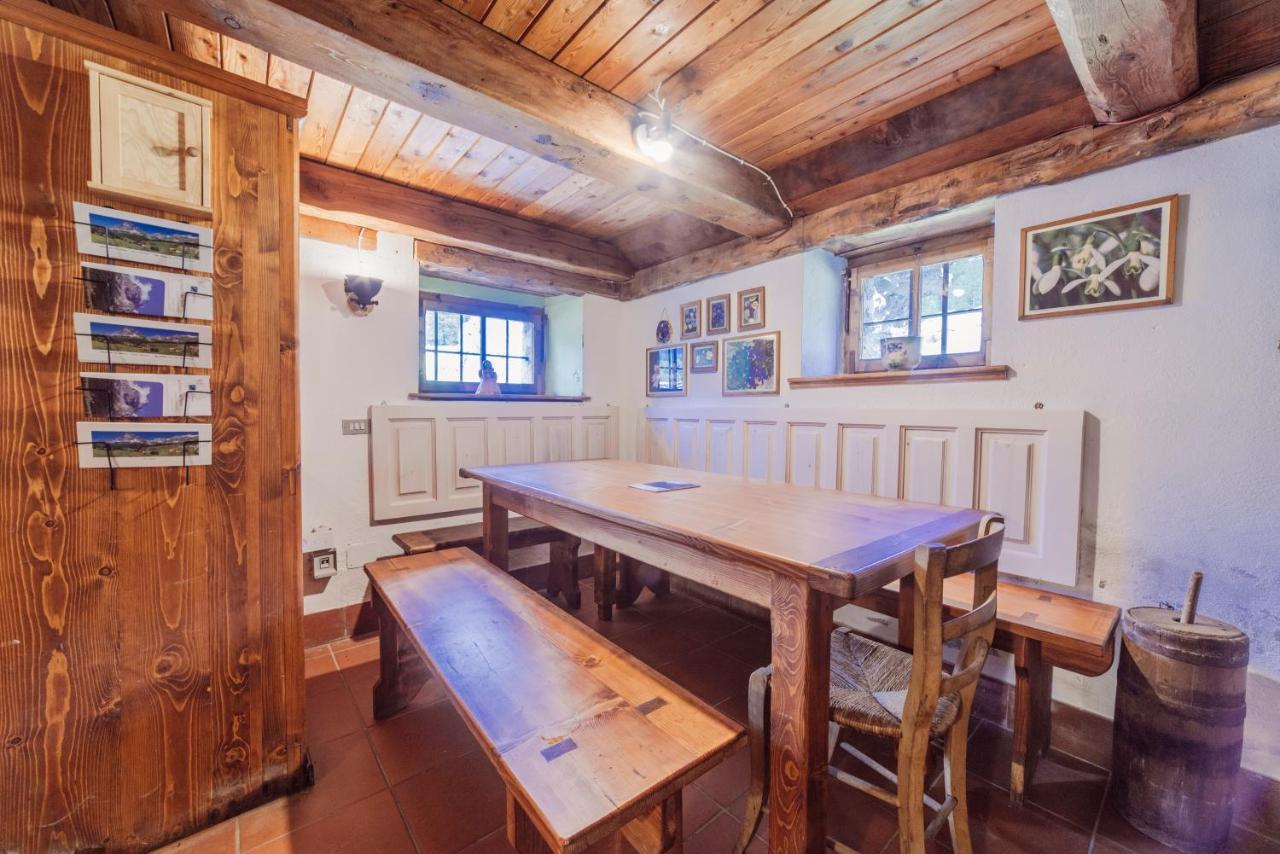 Voglia Di Veglia Hotel Varzo Luaran gambar