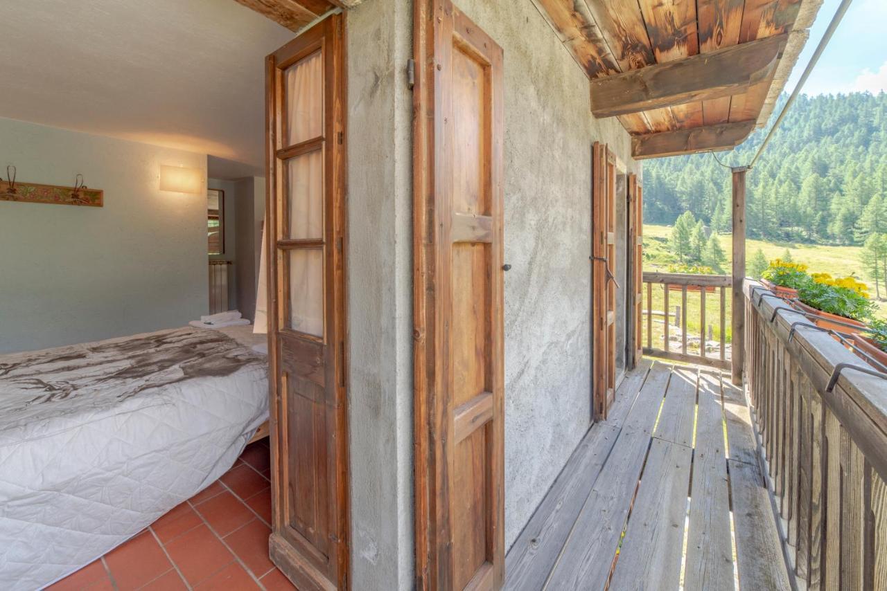 Voglia Di Veglia Hotel Varzo Luaran gambar