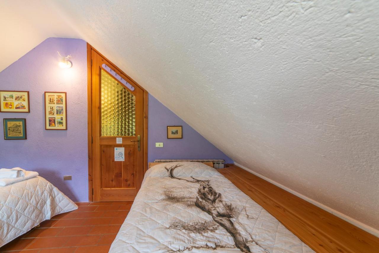 Voglia Di Veglia Hotel Varzo Luaran gambar